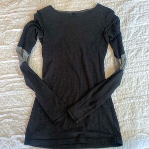 Lululemon long sleeved shirt